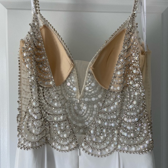 NEW Lulu’s White Beaded Rhinestone Maxi Bridal Dress - Picture 8 of 10